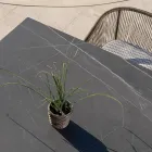 Zahradní stůl z přírodního teaku a keramické desky - Artes Viadurini