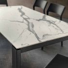 Jídelní stůl v Hpl mramorovém efektu a lakovaném kovu Made in Italy - Jupiter Viadurini