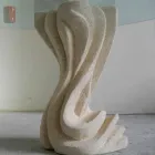 Kulatý jídelní stůl z kamene se skleněnou deskou Cadmus Viadurini