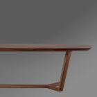 Pevný stůl s tvarovanou deskou a dřevěnou podnoží Made in Italy - Digory Viadurini