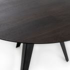 Pevný kulatý stůl s deskou z dubové dýhy a kovovou základnou - Cyclamen Viadurini
