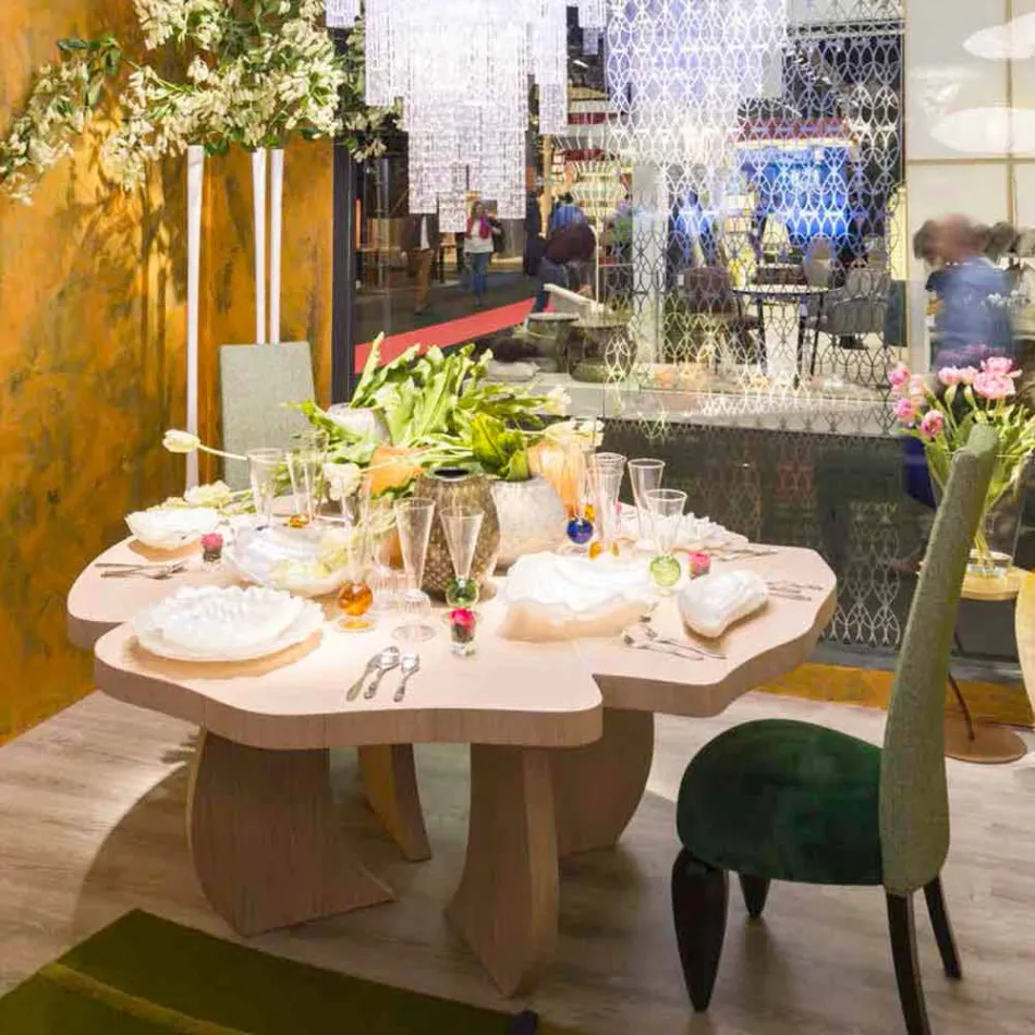 kartáčovaného dubového stolu s vosk Andy Viadurini