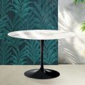 Kulatý tulipánový stůl Saarinen V 74 cm, lesklý keramický Statuario Florim - šarlatový