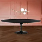 Eero Saarinen Tulip stůl H 74 Oval v tekutém laminátu Vyrobeno v Itálii - Scarlet Viadurini