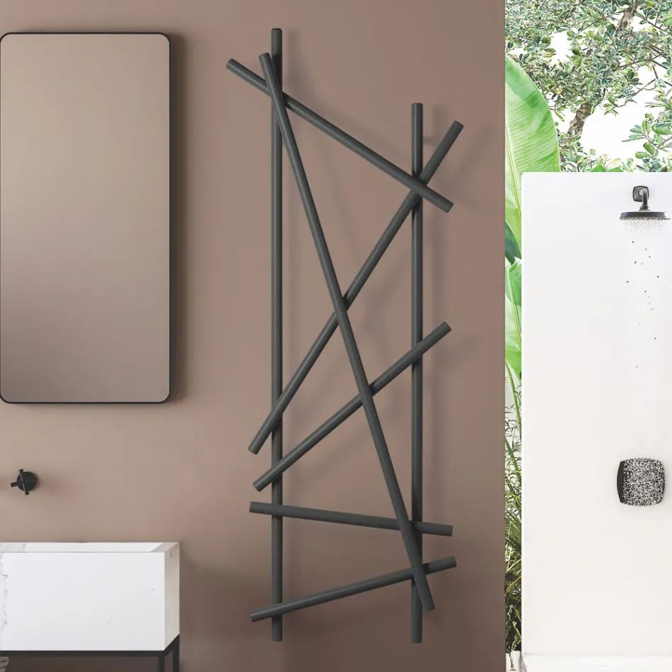 Elektrický ocelový radiátor s kulatými trubkami vyrobený v Itálii - náhodný Viadurini