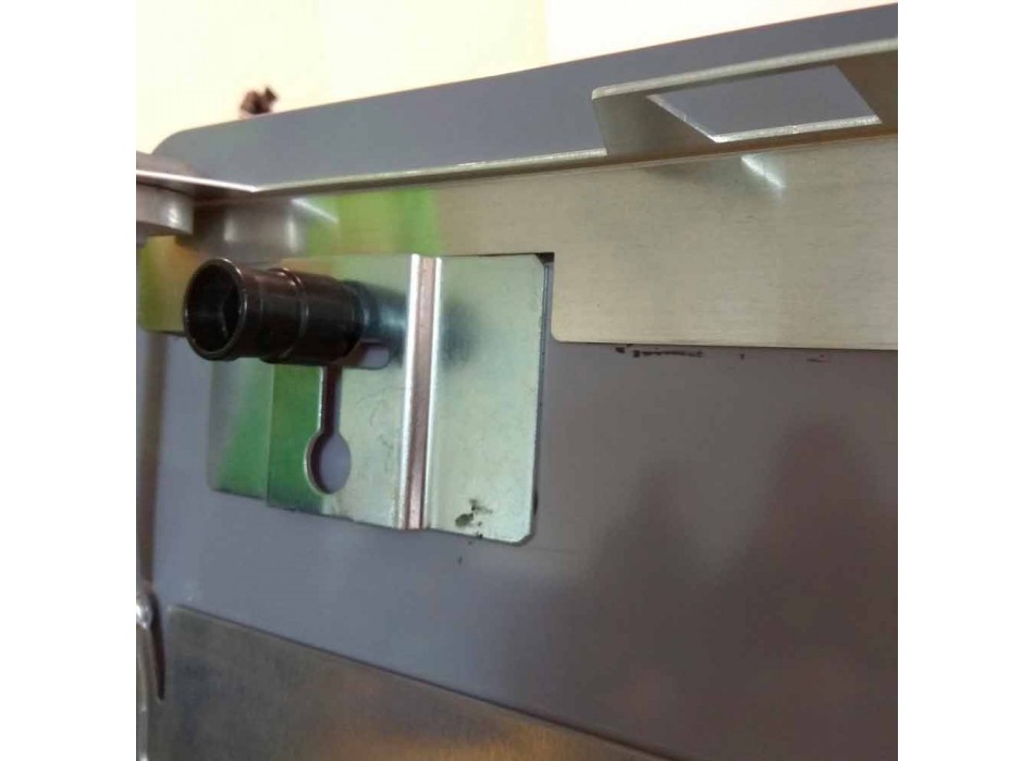 Hydraulický designový radiátor s povrchovou úpravou Jonny Viadurini