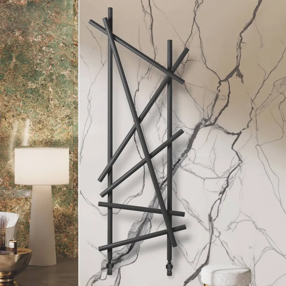 Ocelový hydraulický radiátor s trubkami s kulatým průřezem vyrobený v Itálii - náhodný Viadurini