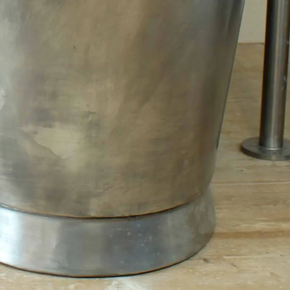 Vana volně stojící měď lázeň dokončena v niklu Julia Viadurini