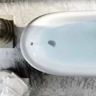 Volně stojící vana s modrou pryskyřicí v klasickém provedení, Fregona Viadurini