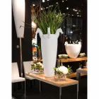 Vysoká vnitřní váza z bílého keramiky nebo lesklého zlata vyrobená v Itálii - Jacky Viadurini