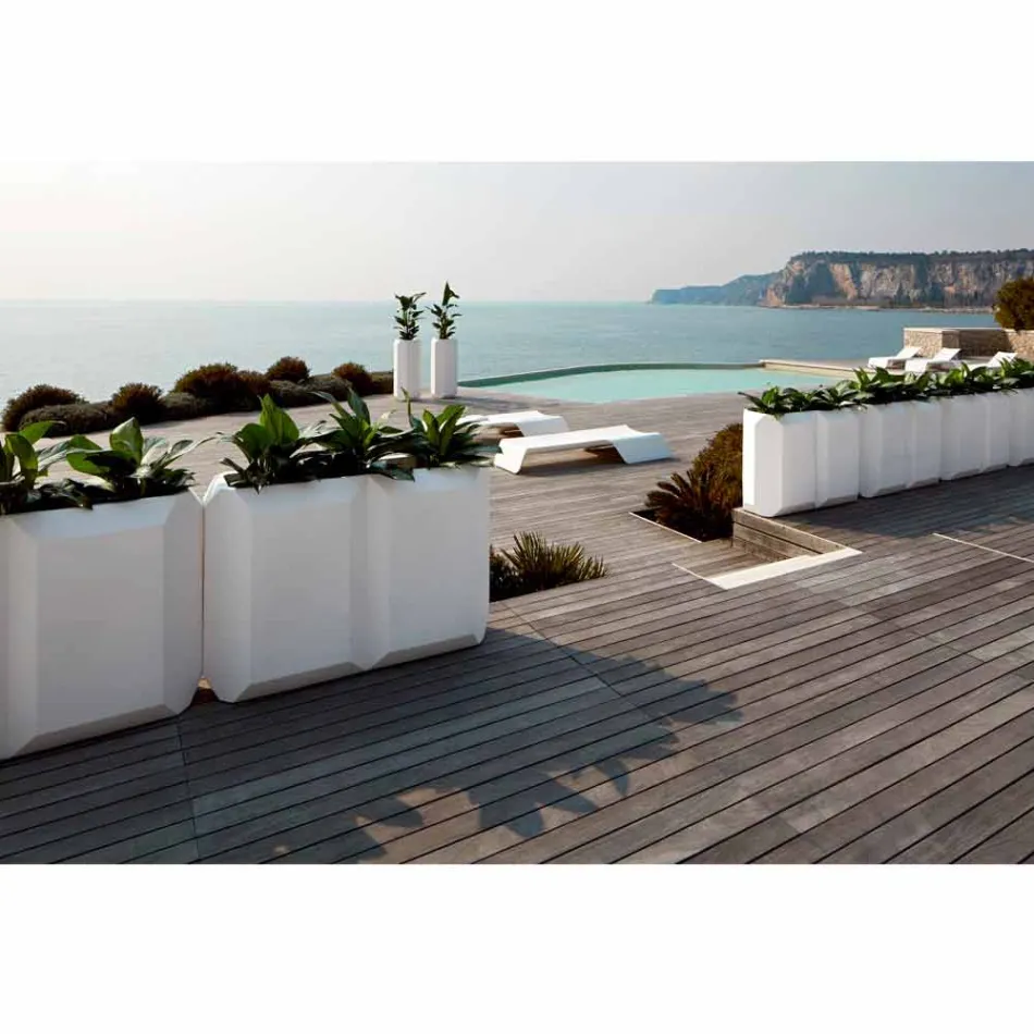 Bílá vnitřní nebo venkovní váza z plastu o 3 velikostech - Gem od Myyour Viadurini