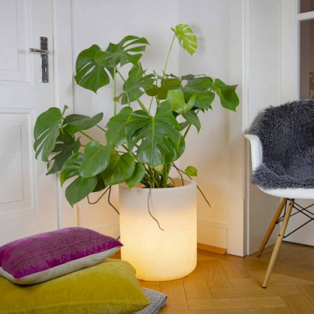 Váza se zahradním osvětlením nebo barevným moderním designem v obývacím pokoji - Cilindrostar Viadurini
