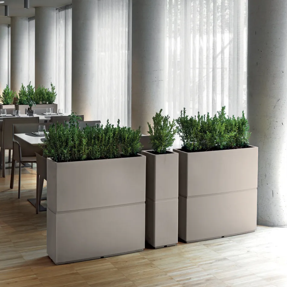 Vnitřní dekorativní váza z polyetylenu 2 velikosti Made in Italy - Lambo Viadurini