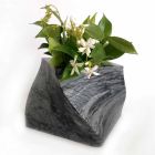 Dekorativní designová váza v Bardiglio nebo Carrara mramoru vyrobená v Itálii - Prisma Viadurini