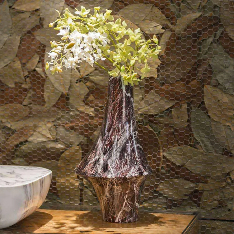 Dekorativní váza z červeného mramoru s bílými žilkami vyrobená v Itálii - originál Viadurini