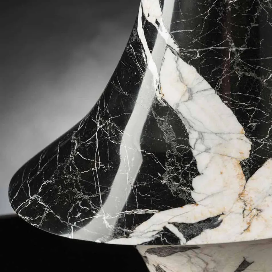Elegantní vnitřní váza v bílém a černém mramoru vyrobená v Itálii - originál Viadurini