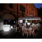 Světlá polyetylenová zahradní váza s LED Made in Italy - Poldo Viadurini