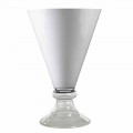 Moderní vnitřní váza z bílého a průhledného skla vyrobená v Itálii - romantická
