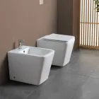 WC k podlaze s keramickým sedátkem s tlumeným dovíráním a moderním designem - Giunco Viadurini