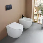 WC k podlaze s tlumeným dovíráním sedátka z bílé keramiky - Elm Viadurini